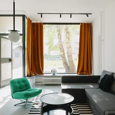 Nook Am Checkpoint Charlie Apartman *