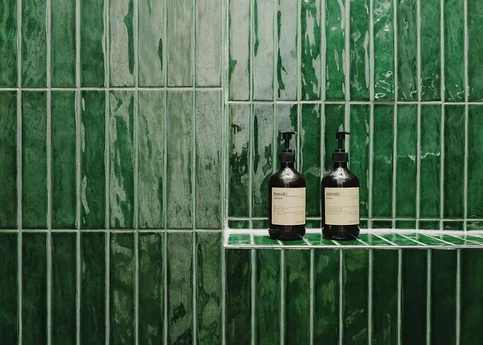 Nook Am Checkpoint Charlie ברלין