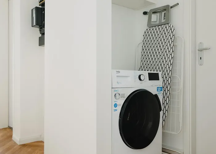 Nook Am Checkpoint Charlie برلين