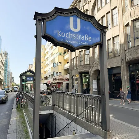 Apartment Nook Am Checkpoint Charlie *