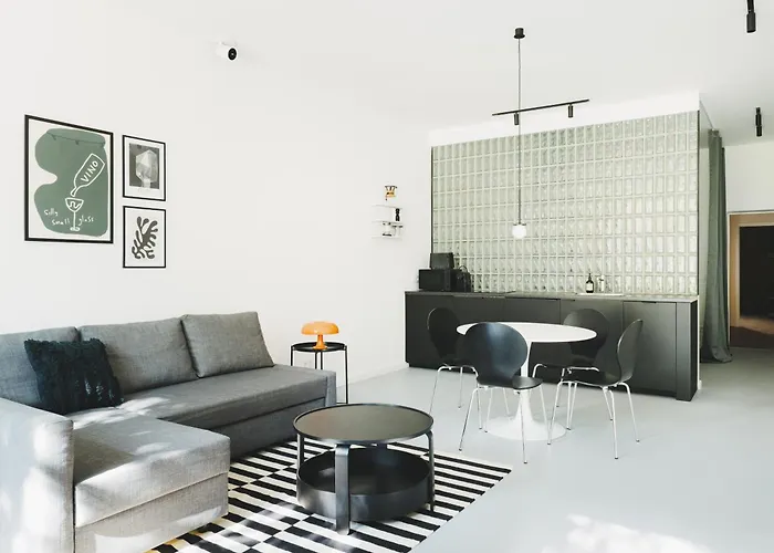 Nook Am Checkpoint Charlie Apartman