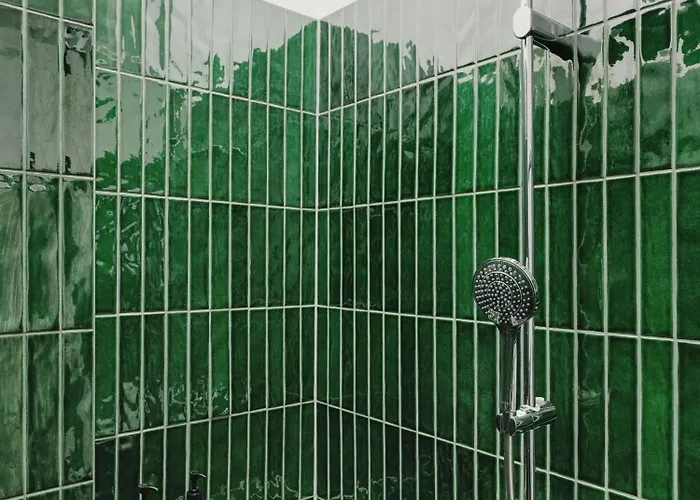 Nook Am Checkpoint Charlie